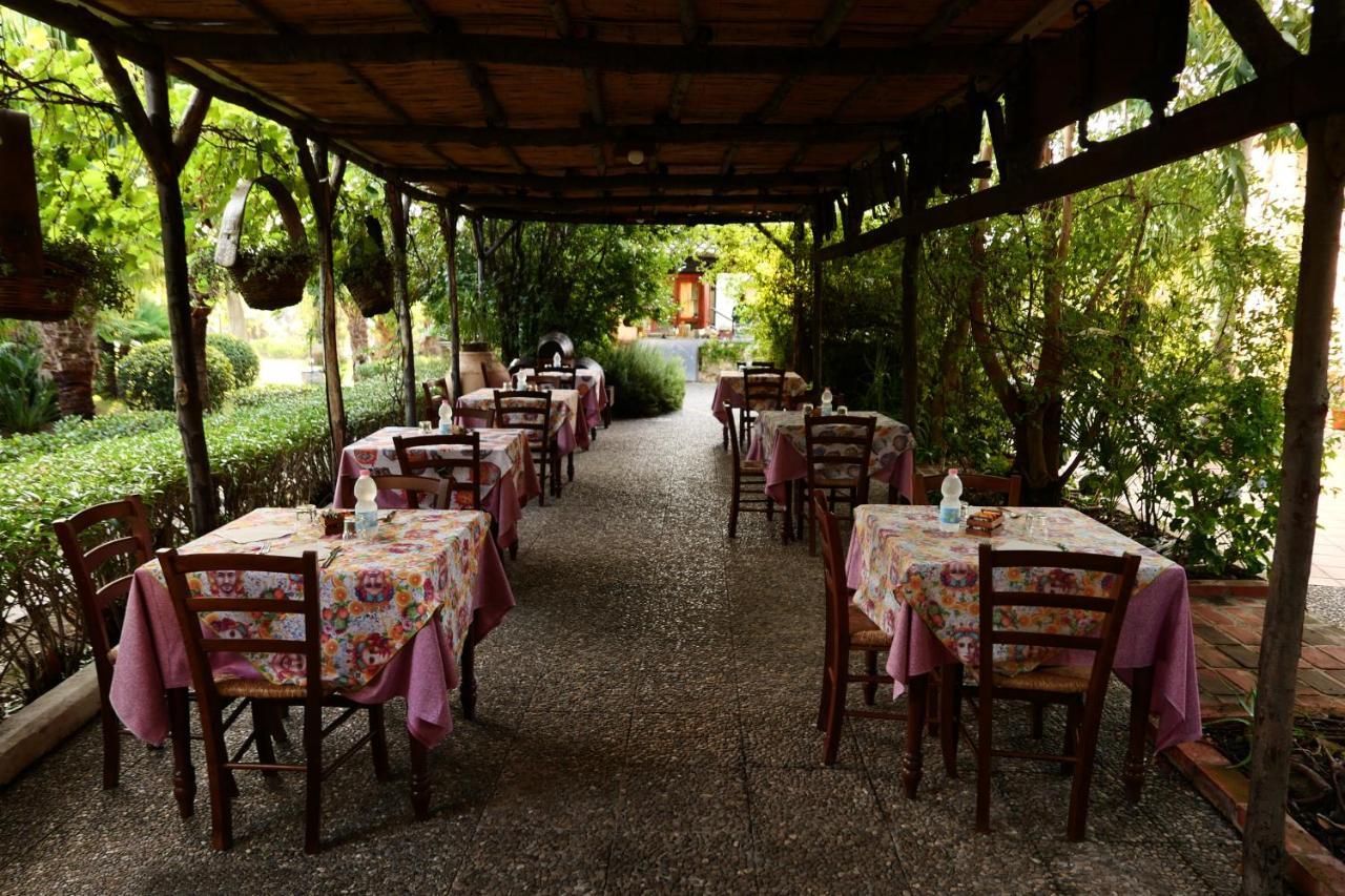 Agriturismo Papyrus Syracuse Bagian luar foto
